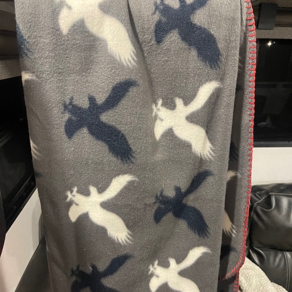 American Eagle Throw